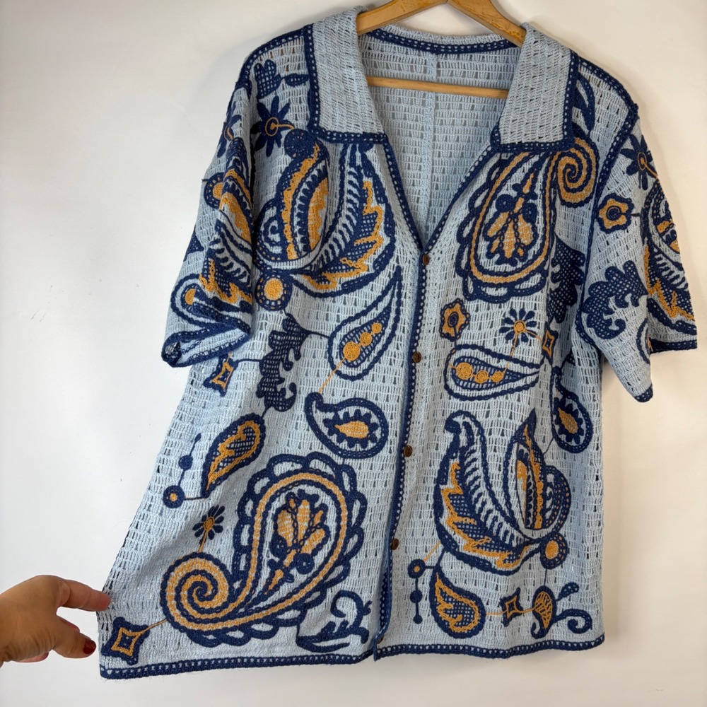 Manfinity Button Down Shirt Mens XL Blue Paisley Crochet Open Knit Short Sleeve - Picture 3 of 8